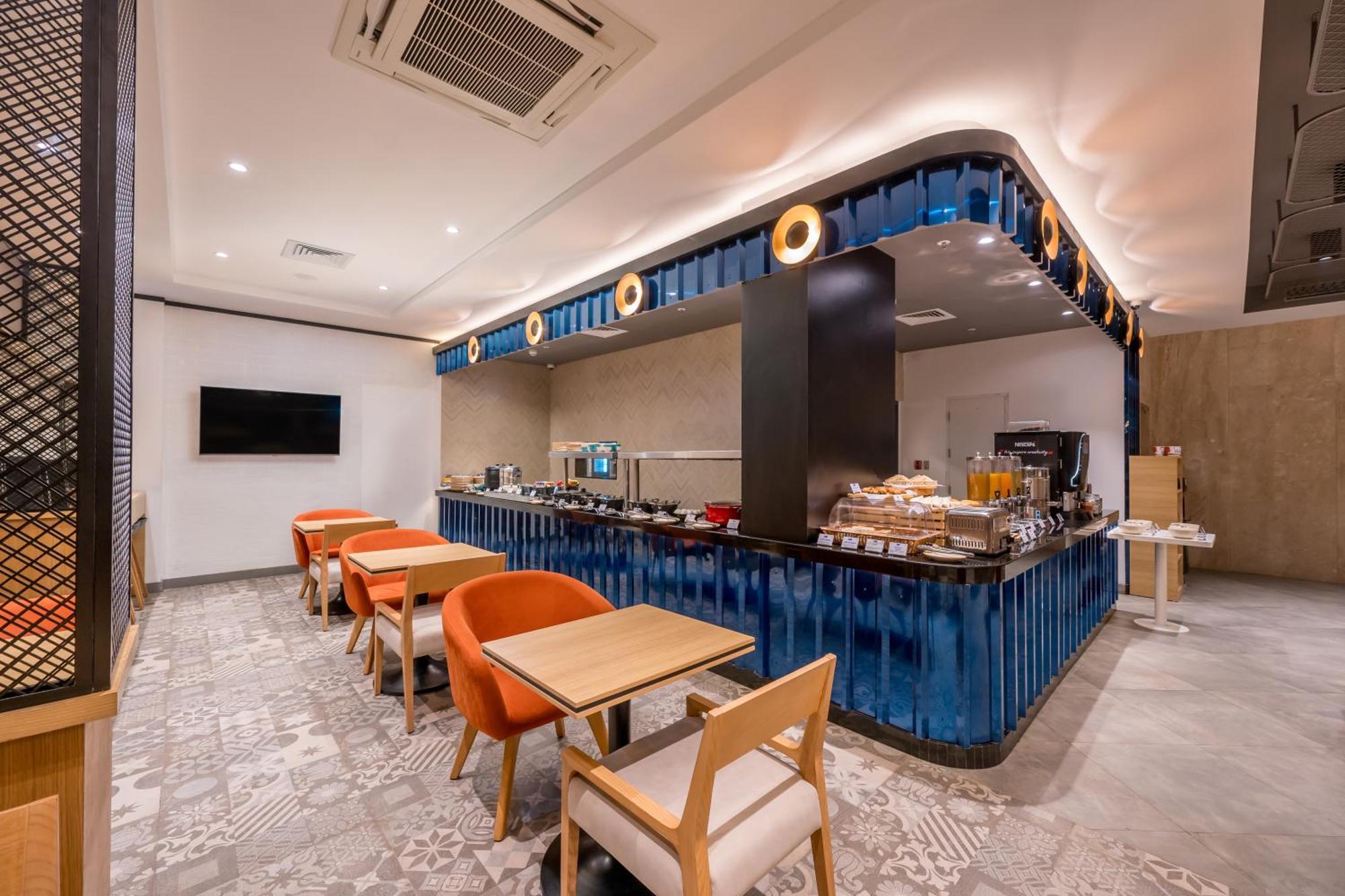Holiday Inn Express Greater Noida Knowledge Park By Ihg Exterior foto